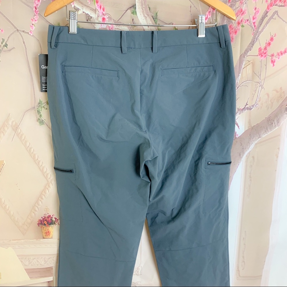 NEW GapFit Dark Pearl Cargo Active Pants - Picture 5 of 11